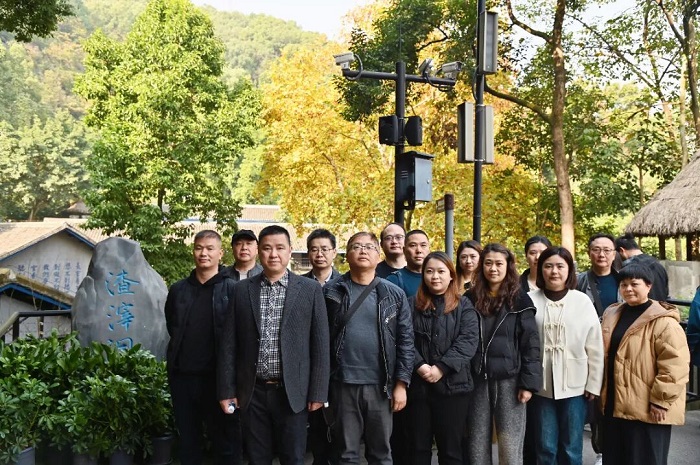 ׷Ѱ���Ҿ��� �����ҳϼ�ꡪ���ϳ��и�ƺ��������Ժ���⵳�ջ�߽��������Ҷ����׹���