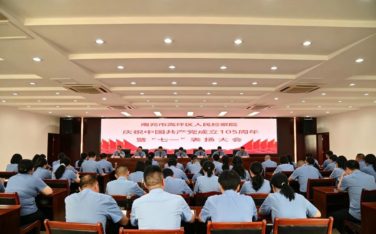�������컪�� �µ�ʹ�����³̡�����ƺ��������Ժ�ٿ���ף�й�����������105�����ߡ���һ��������