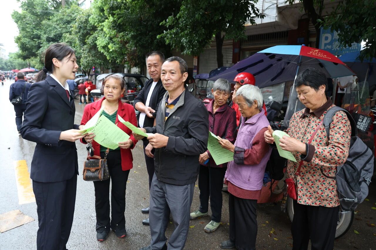 Ӫɽ�ؼ��Ժ��չ�������¡��շ������